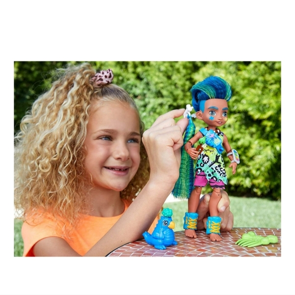 :* 4 NIB CAVE CLUB Dolls TELLA ROARALAI FERNESSA & SLATE 8" Fashion dolls BUNDLE - Picture 7 of 16